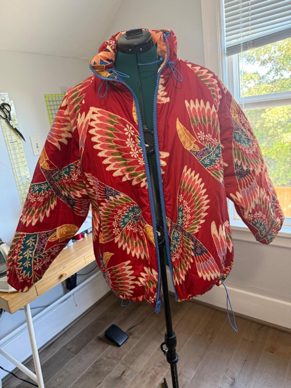 Farm Rio Tucanes Reversible Puffer Jacket - Size XS - Picture 2 of 7